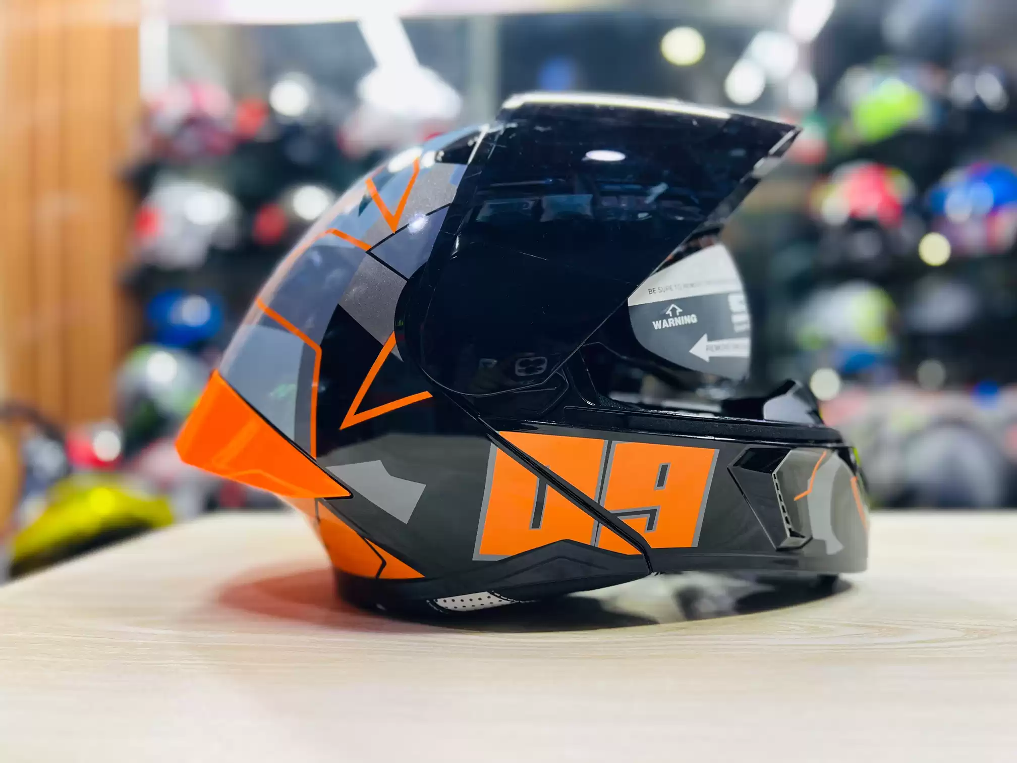 Steelbird Air SBA-20 ISS 09 GLOSSY BLACK Orange
